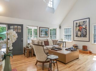 84 Middle Hwy, East Hampton, NY 11937