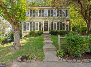 3106 Woods Cove Ln, Woodbridge, VA 22192