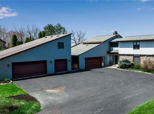 799 Lake Rd, Youngstown, NY 14174