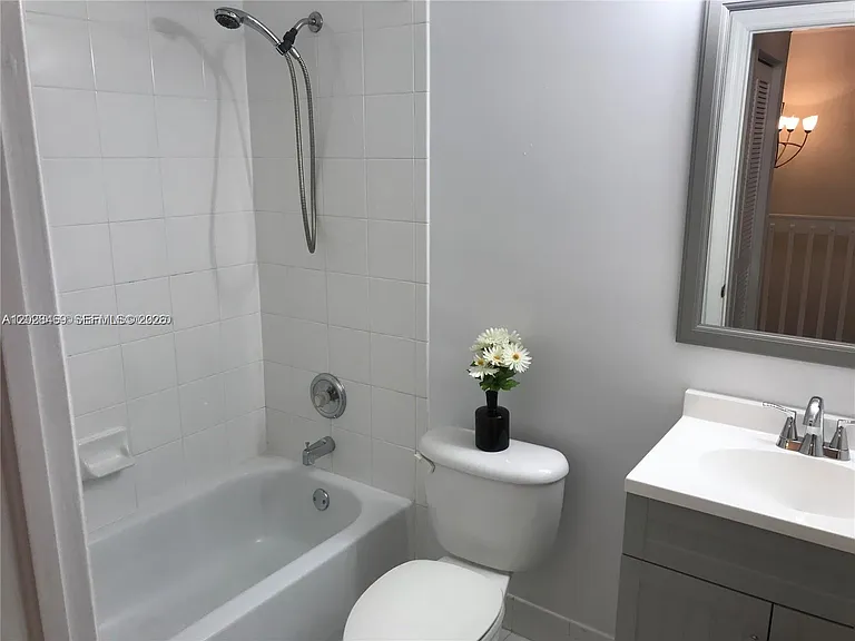 5743 NW 114th Path #106 — Photo 12