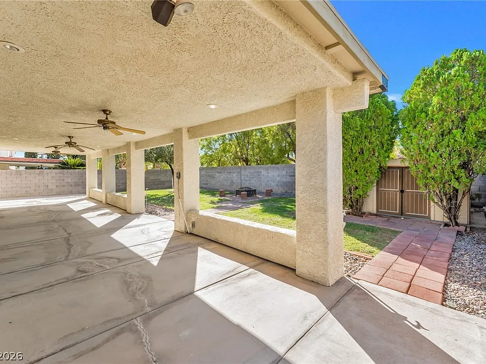 10013 Skipper Ct