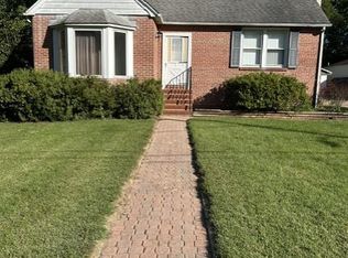 1807 Sunnyside Ln, Baltimore, MD 21221