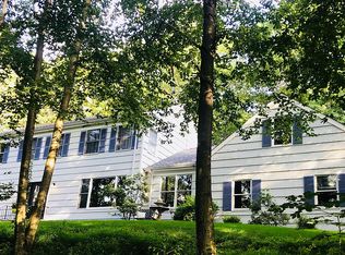 384 North Rd, Chester, NJ 07930