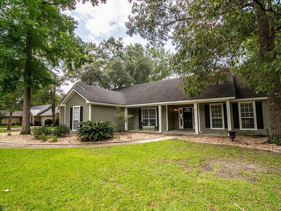 1st image of 3830 Rosewood Cir