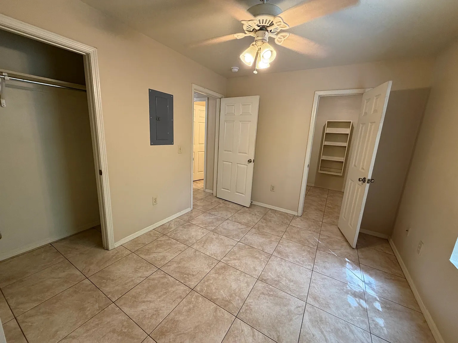 1 bed, 500 sqft, $765 — Photo 4