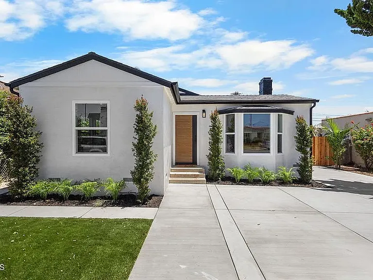 340 Jones St — Photo 2