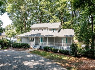 116 Milledge Dr, Mooresville, NC 28117