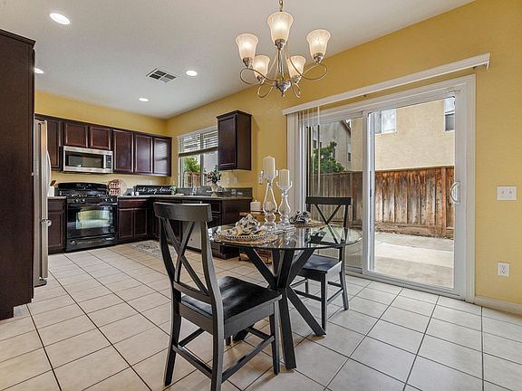 5th image of 1447 Summerwind Ln