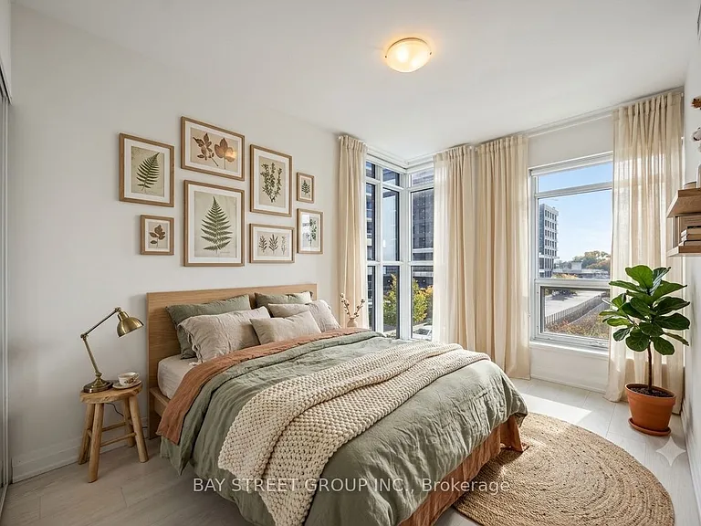 30 Gibbs Rd #Townhouse 101 — Photo 16