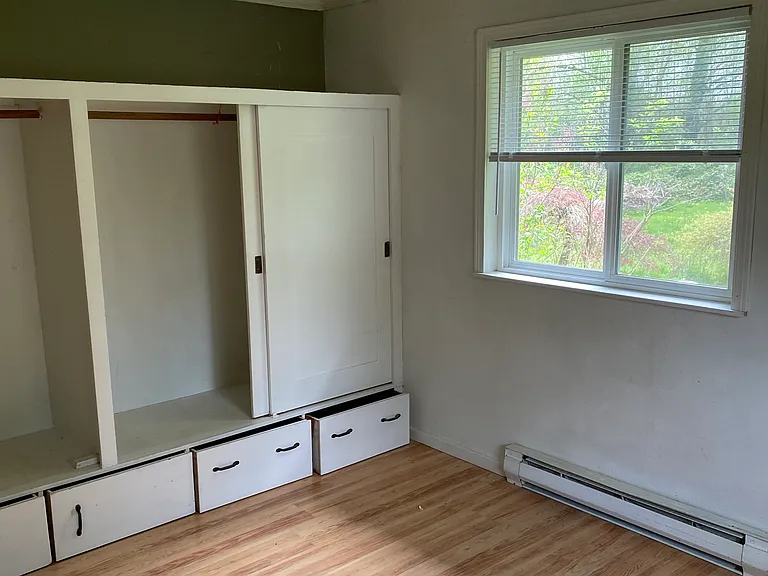 Bedroom with lots o closet space