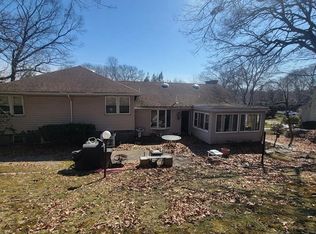 61 Brook Farm Rd, West Roxbury, MA 02132