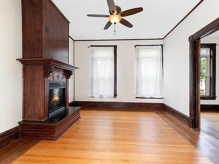 232 Des Plaines Ave #2 — Photo 13