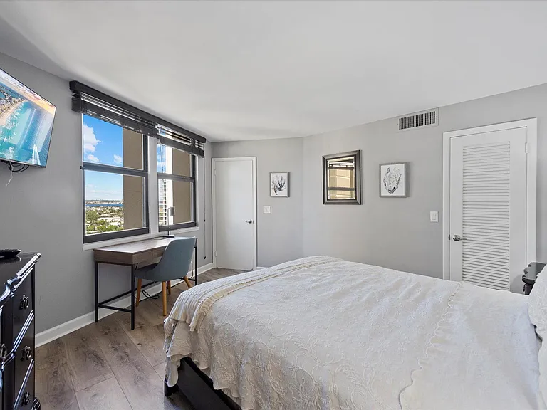 2800 N Ocean Dr #A17B — Photo 31
