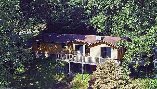 1st image of 747 Wayneview Dr