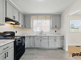 34 Whitaker Ave, Hampton, VA 23664