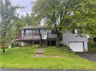 21 W Chester St, Kingston, NY 12401