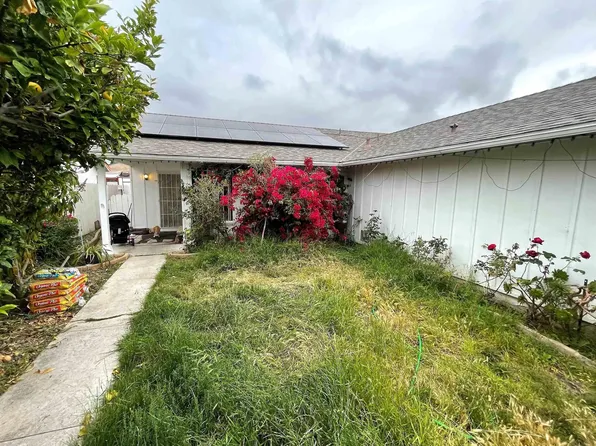 875 Givens St, San Diego, CA 92154