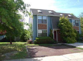 3 Fox Tail Ct, Somers Point, NJ 08244