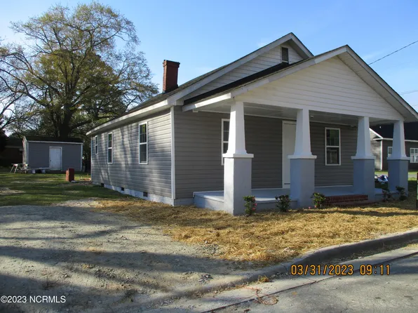 221 W Boney Street, Clinton, NC 28328