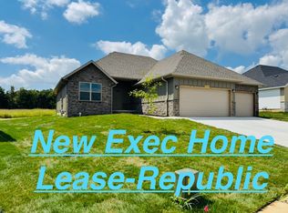 3032 E Heritage St, Republic, MO 65738