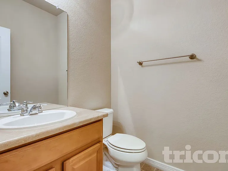 161 N Newbern Way — Photo 5