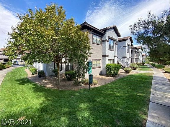 3rd image of 45 Maleena Mesa St APT 328