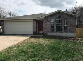 106 Winecup Path, Cedar Creek, TX 78612