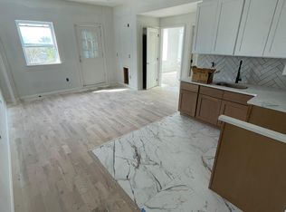 161 Prospect St #401, East Orange, NJ 07017