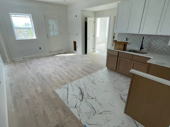 161 Prospect St #401, East Orange, NJ 07017