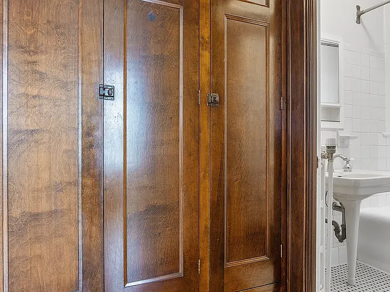 1 bed, 700 sqft, $2,000 — Photo 4