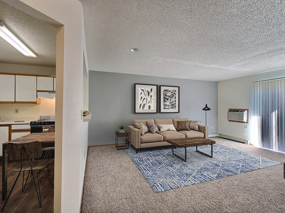Fargo, ND Park Place Apartments | Living