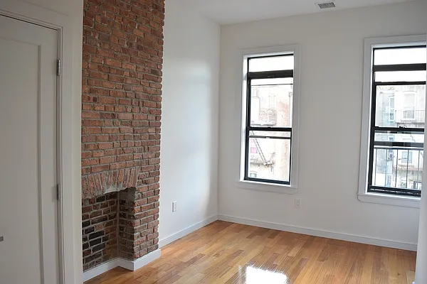 Rented by Superior Homes | media 25