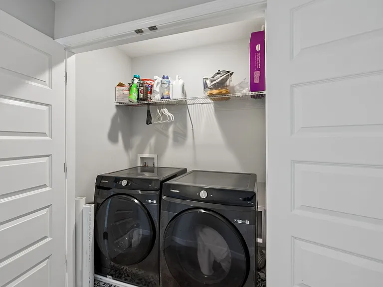 135 Harvard Dr — Photo 24