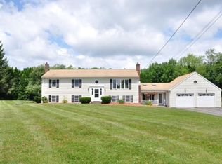 15 Blueberry Hill Dr, Spencer, MA 01562