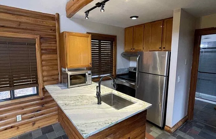 141 Settlers Ln #A — Photo 5