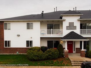 301 Carom Cir #49, Mason, MI 48854