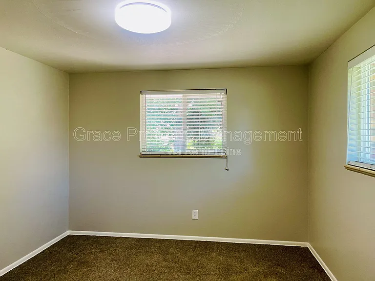 3583 Wright St — Photo 9