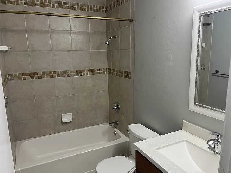 7140 Waterside Dr #1-31204 — Photo 8