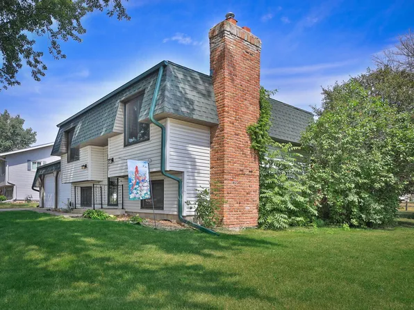 307 3rd St NE, Kasson, MN 55944