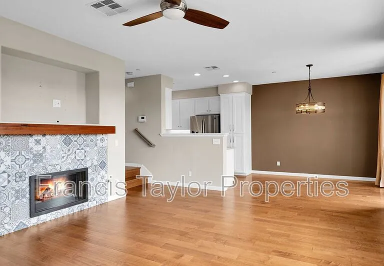 2621 Matera Ln — Photo 6