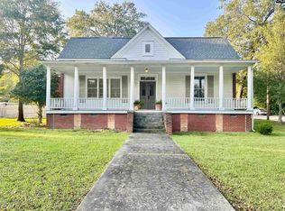 2023 Johnstone St, Newberry, SC 29108