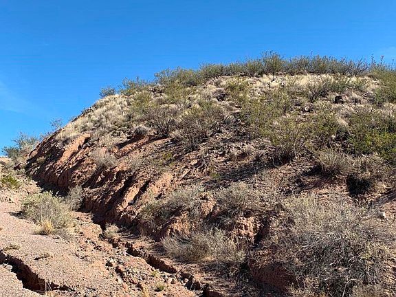 4AB00D63-665C-488C-AE9B-20B559DCD562