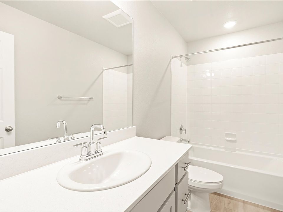 The Cameron floorplan interior image taken at a Meritage Homes community in Broomfield, CO.