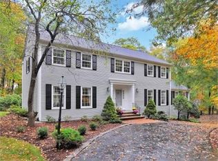 17 Tower Hill Ln, Kinnelon, NJ 07405