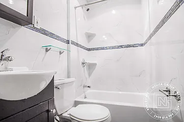 Rented by Nolita Group