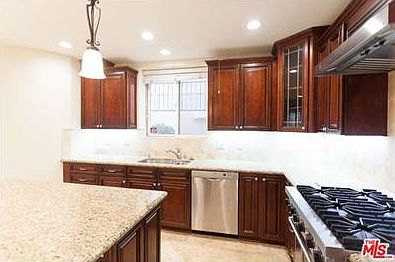 3rd image of 1544 Camden Ave APT 102