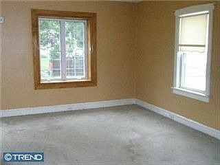 2nd image of 530 Wesley Ave