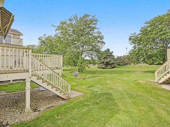 1151 E Townline Rd Unit 206, Lake Geneva, WI 53147