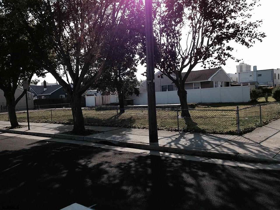 1st image of 4120 Stewart Ave