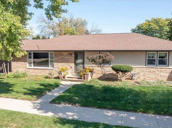 2504 N Union St, Appleton, WI 54911